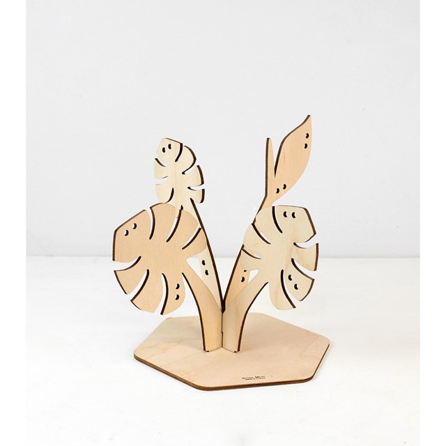 Porte-bijoux Tropique fabriqué en France à partir de bouleau issu de forêt gérée durablement.