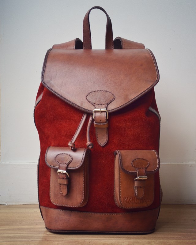 sac à dos rouge en cuir