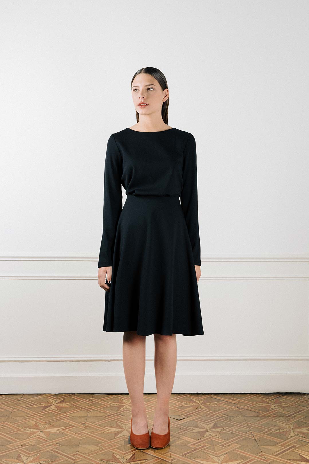 Top noir manche longue en crêpe - Cara 8