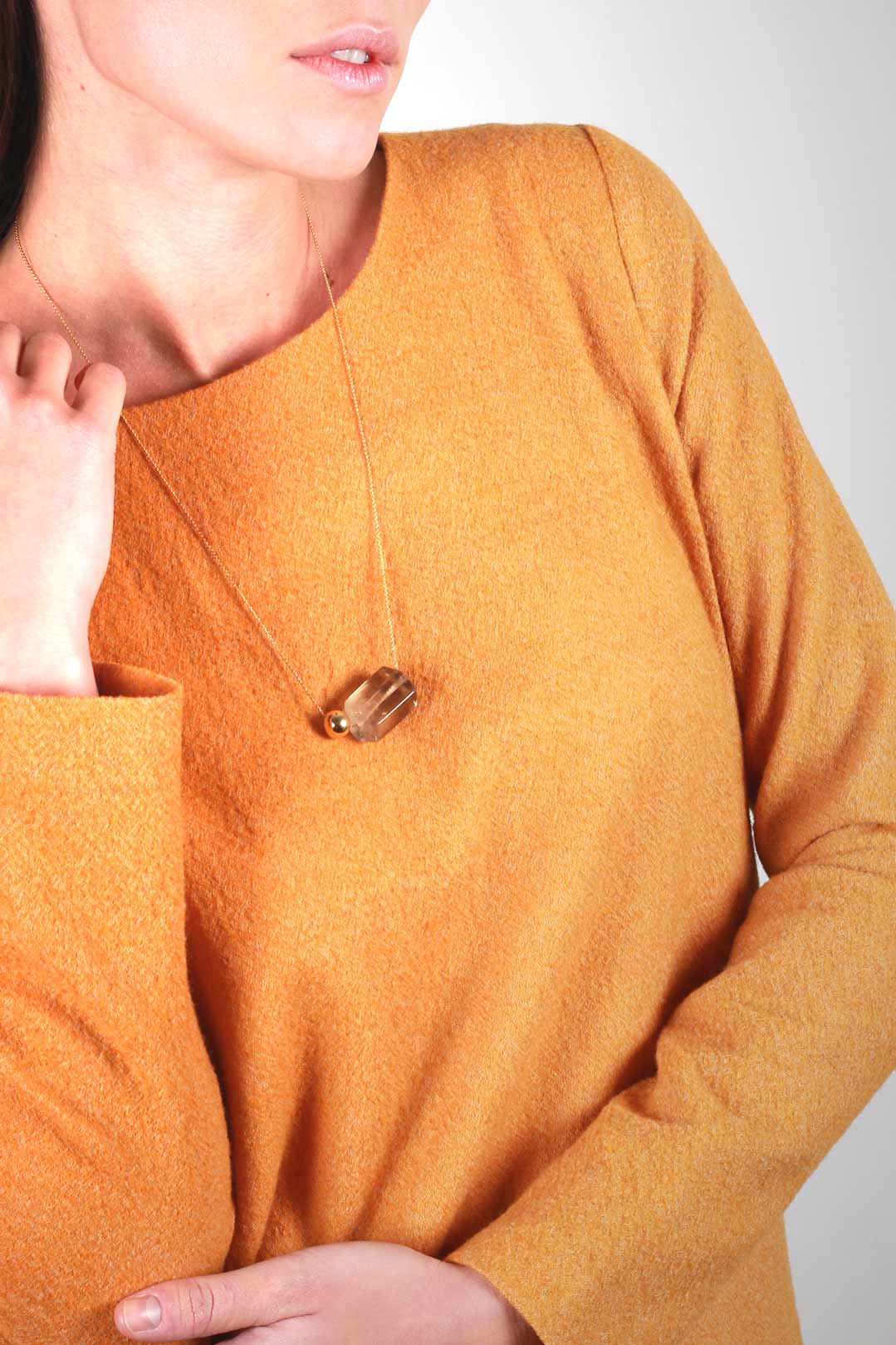 Robe droite moutarde en laine vierge - Carolyne 5