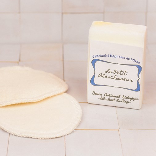 Le Petit Blanchisseur Savon  naturel détachant du Linge