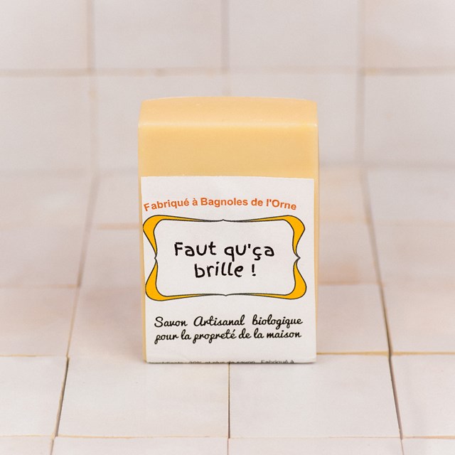 savon-solide-bio-blanchisseur