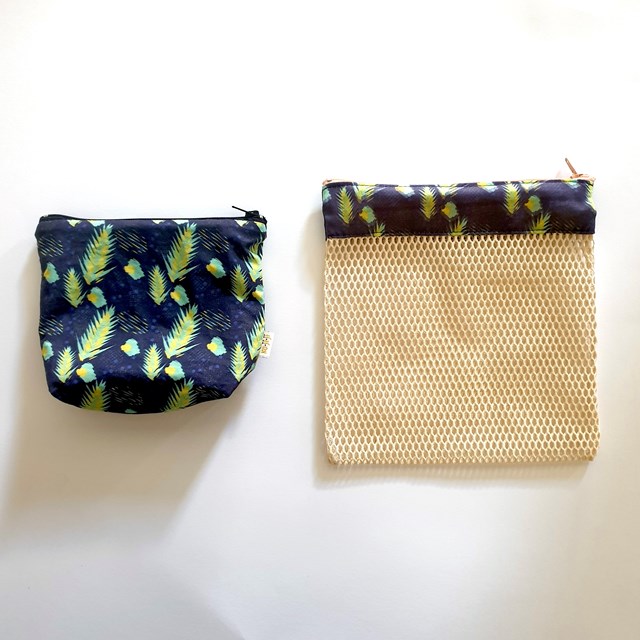 2 trousses : trousse de transport + filet de lavage 7