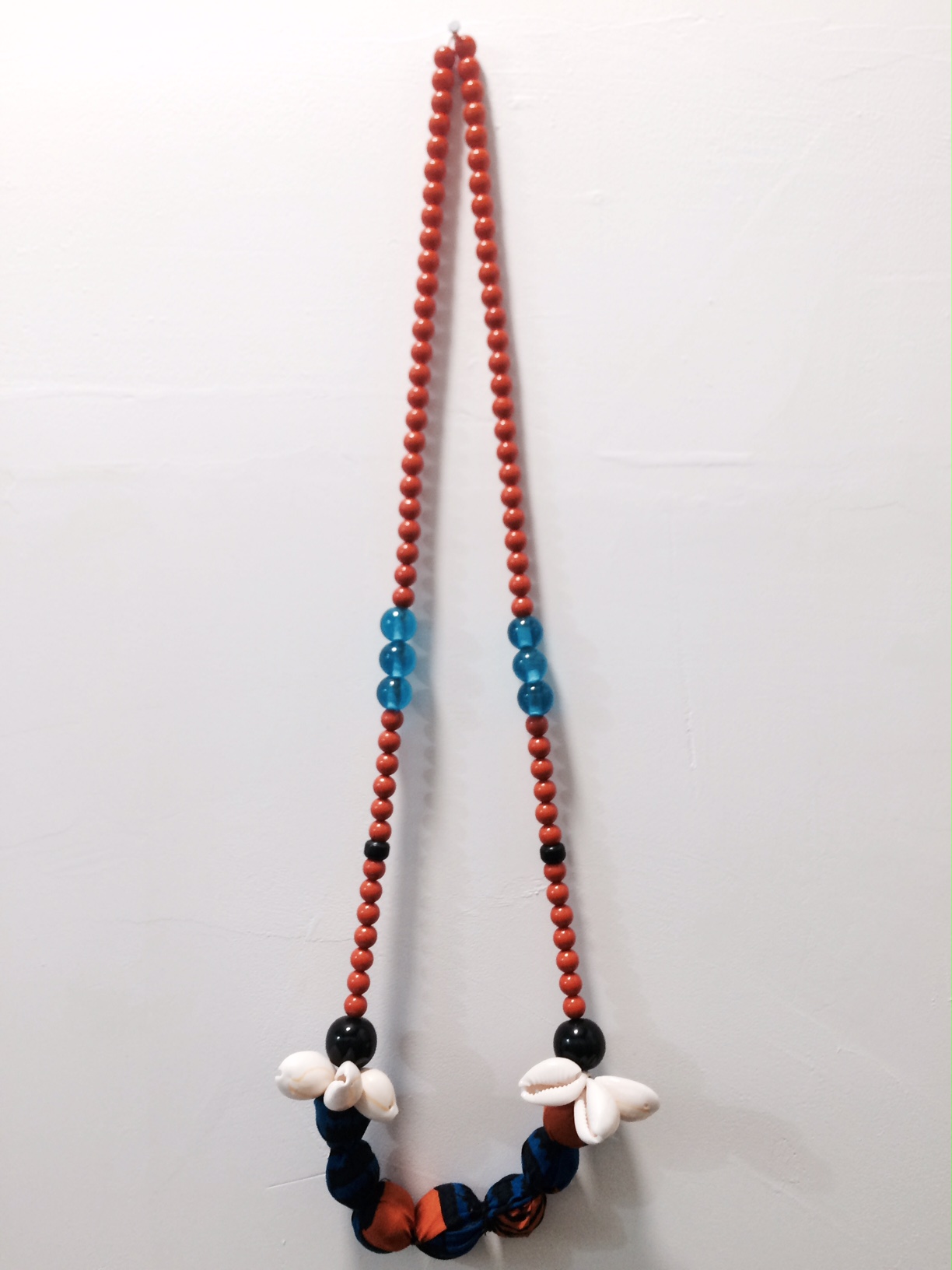 Grand collier "I feel Blue" 3