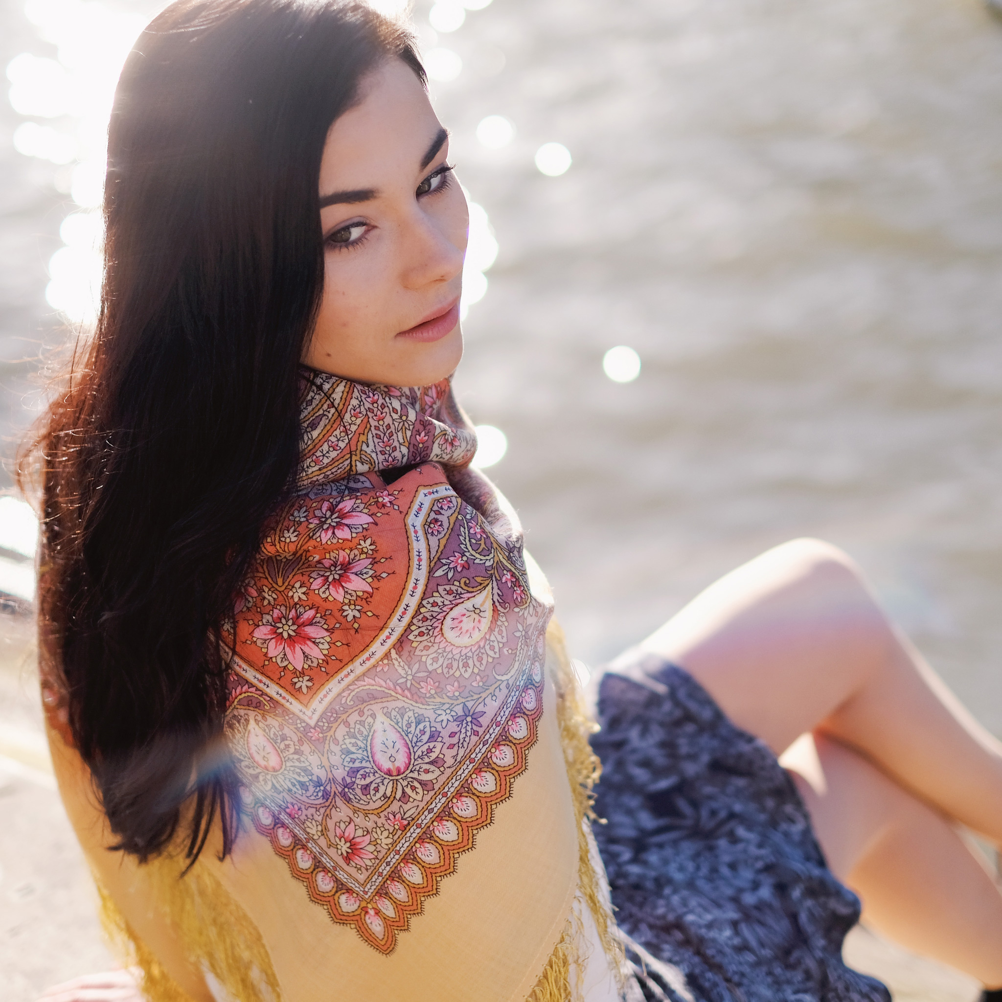 Foulard russe imprimé style bohème chic, en 100% laine - dessin "Ginger" 3