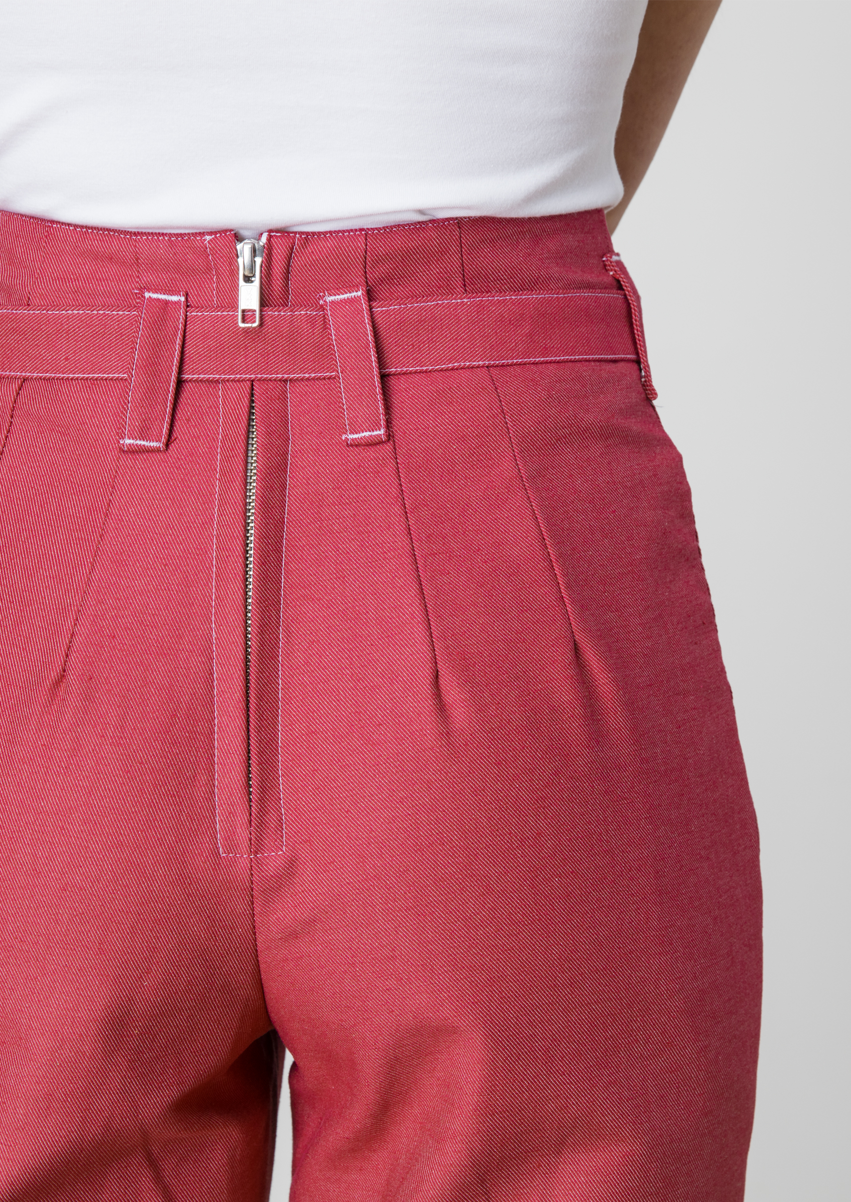 pantalon-rose-ecclo-femme-Made-in-France-et-coton-upcyclé-recyclé-dreamact-fesses