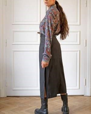 Produit : JUPE CRAYON ZENAS MIDI - 100% Laine upcyclé noir de dos