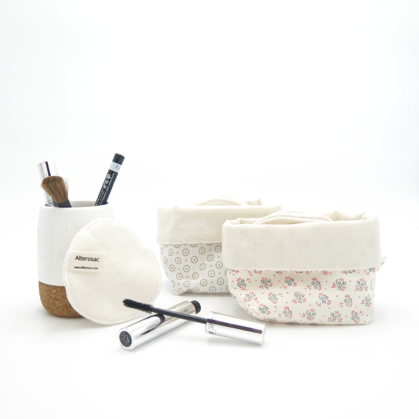 10 cotons démaquillants bio lavables et réutilisables avec panier de rangement 4