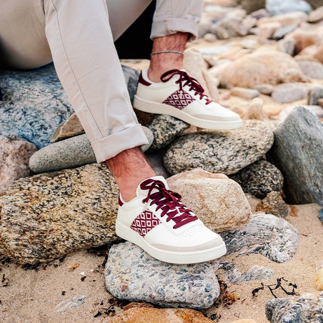 Basket rétro en cuir beige - N’go 9