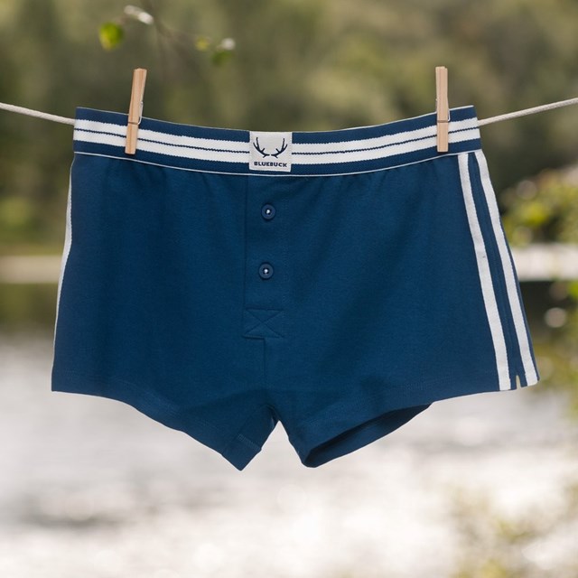 Boxer bleu, coutures blanches en coton bio éco-conçu 2
