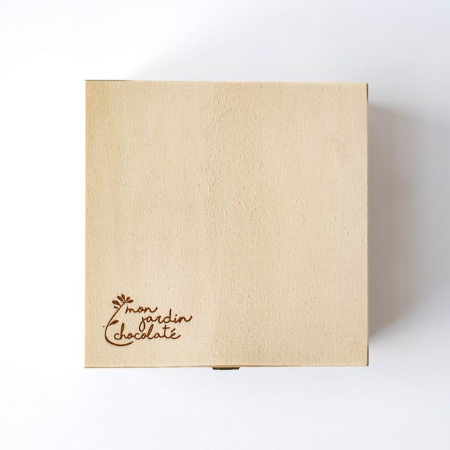 Ma boîte en bois de 20 chocolats bio 4