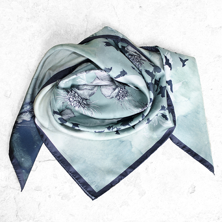 Foulard en soie Perpetual Flight 3
