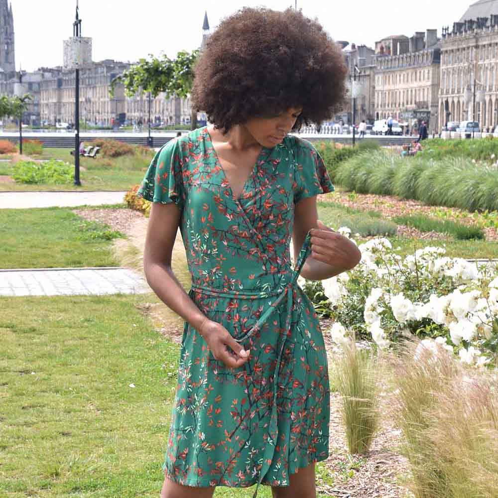 ROBE ZURAS IMPRIME KIMONO À MANCHES PAPILLON IMPRIMÉ 5