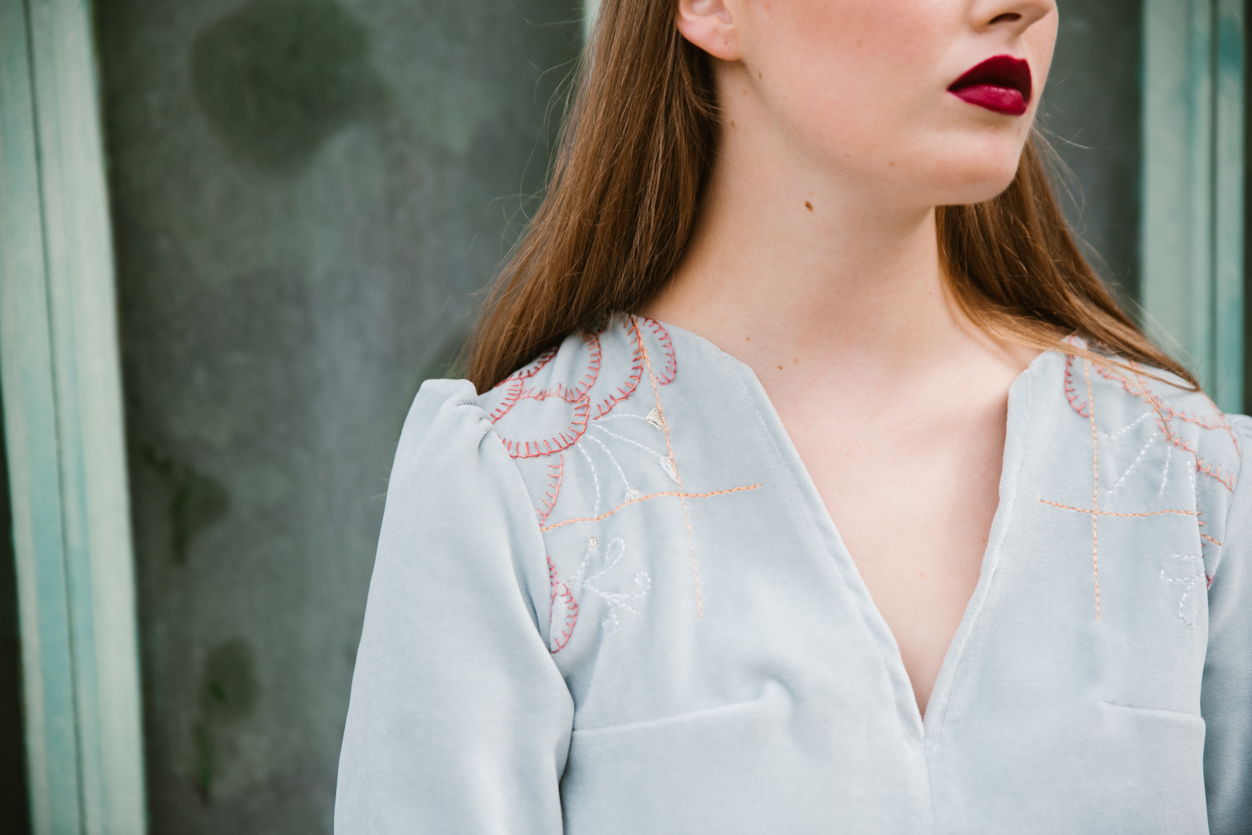 ALBA - Robe courte en velours 3