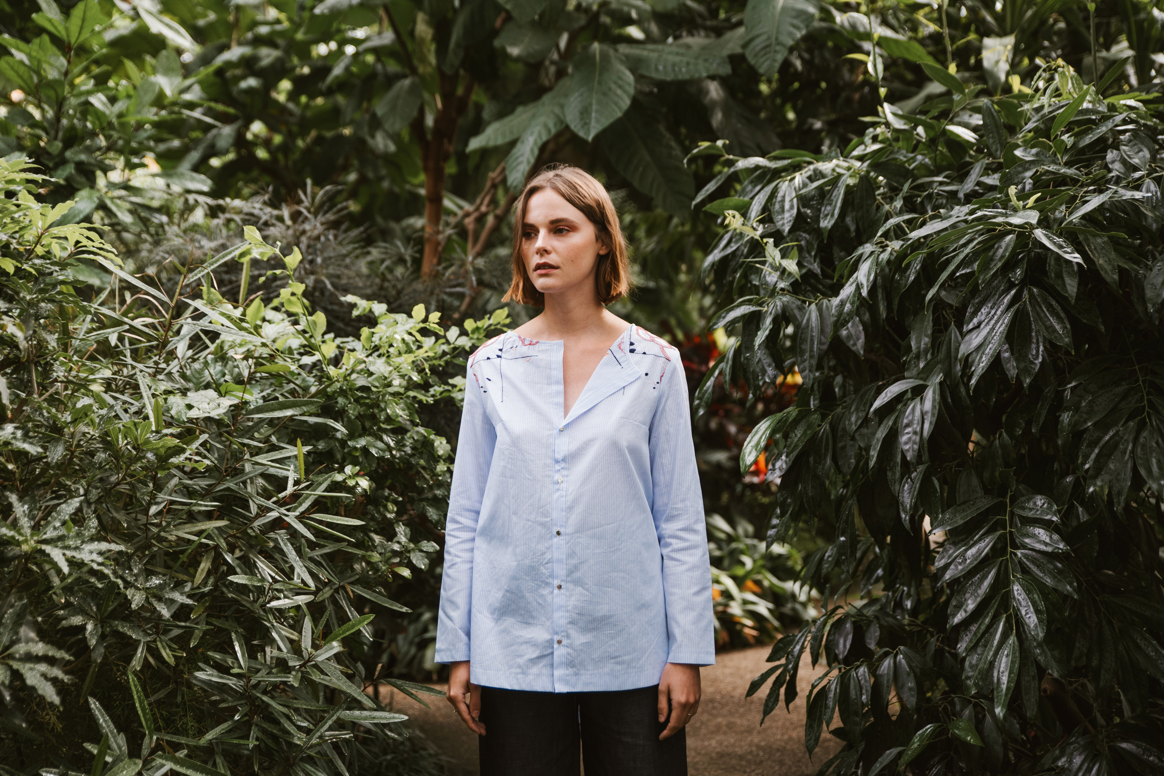 Chemise brodée - AVA 3