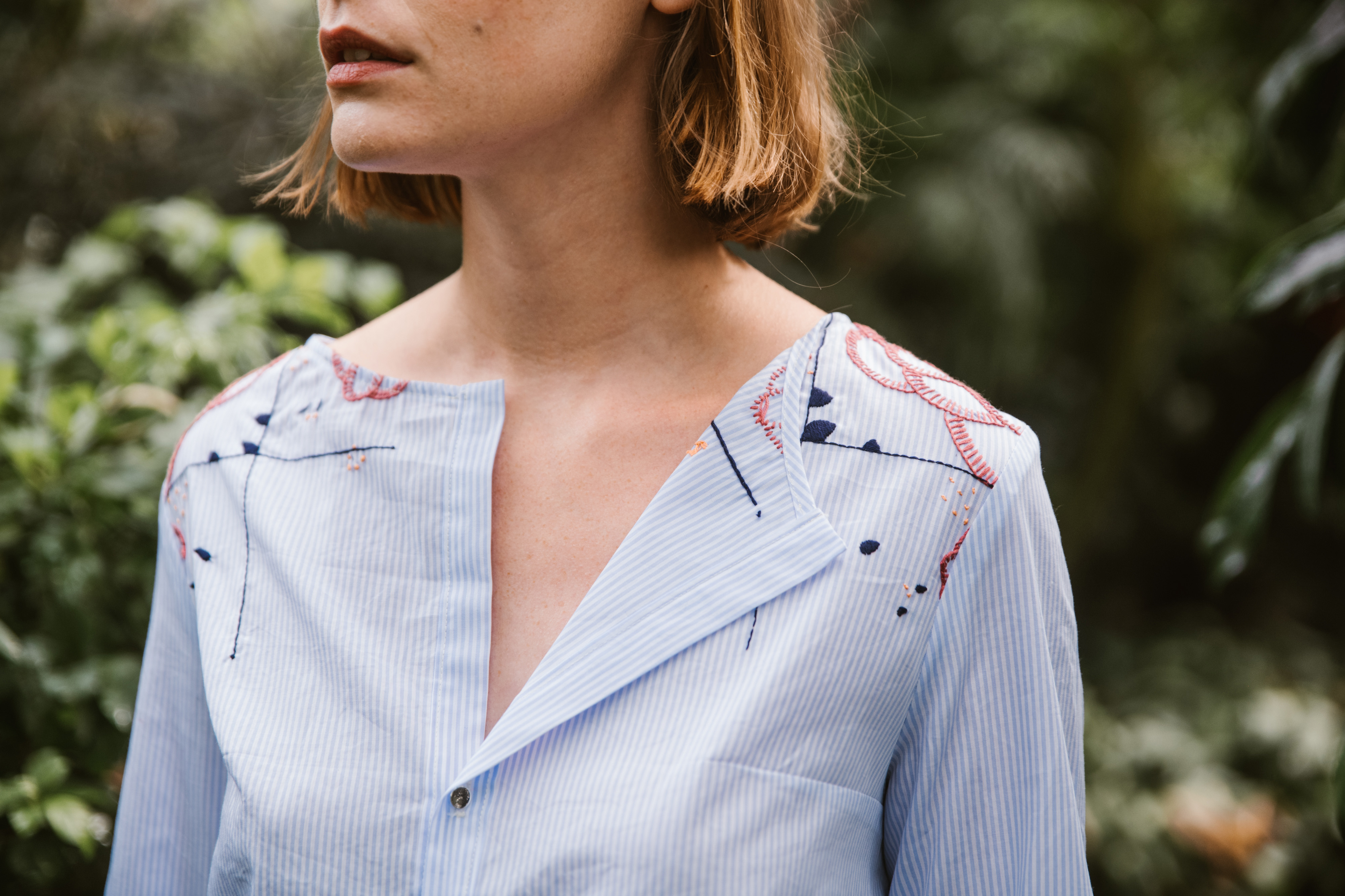 Chemise brodée - AVA 4