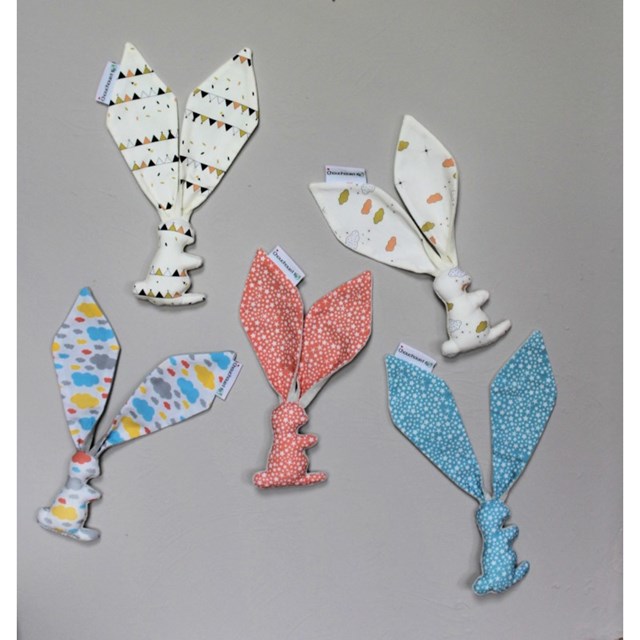 doudou-petit-lapin-nuages-greges