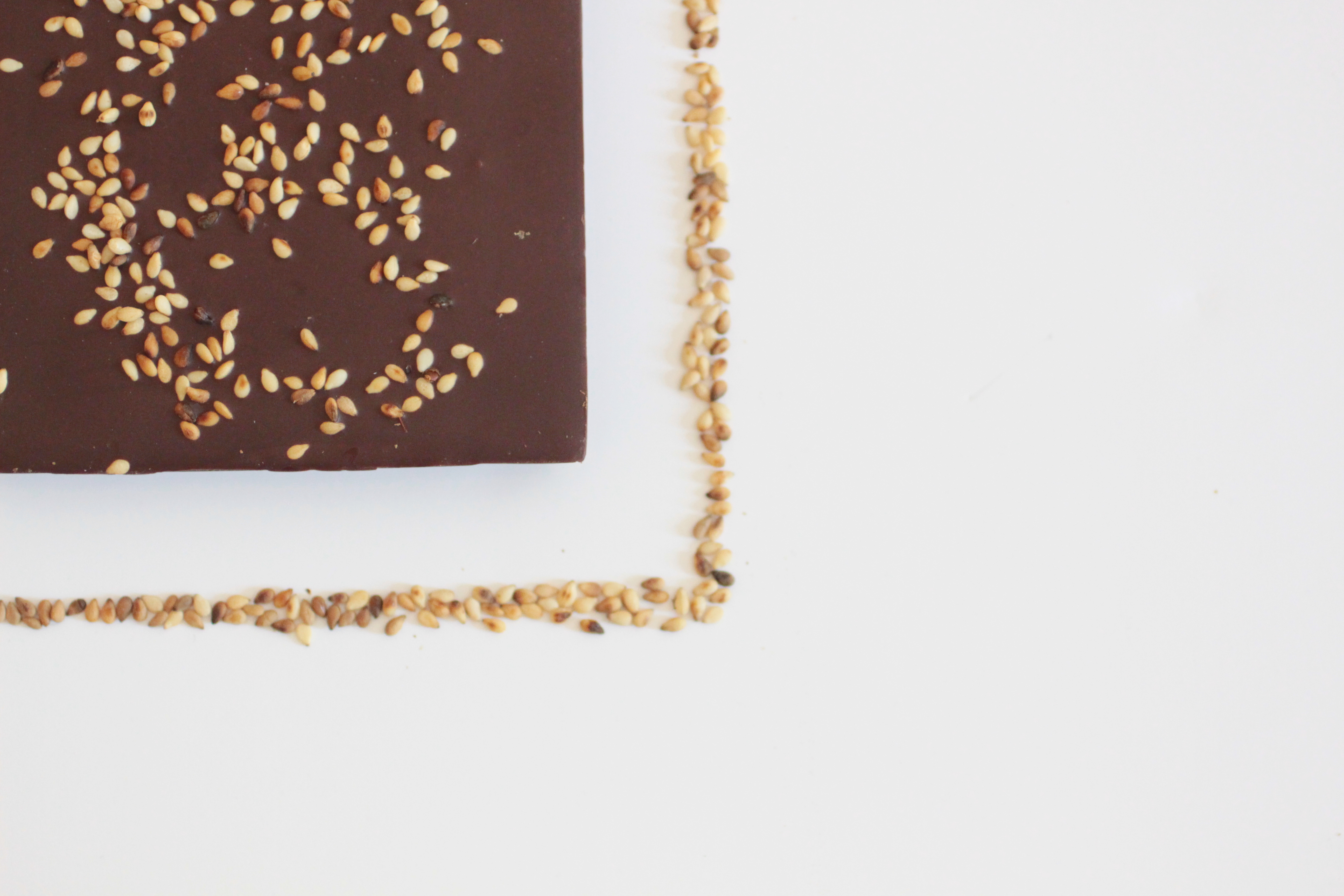 Ma tablette de chocolat bio au sésame 3