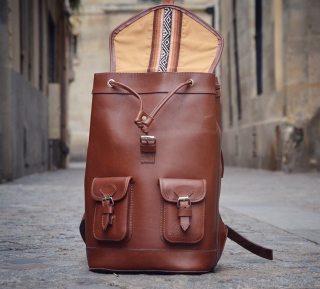 pachamama sac à dos en cuir