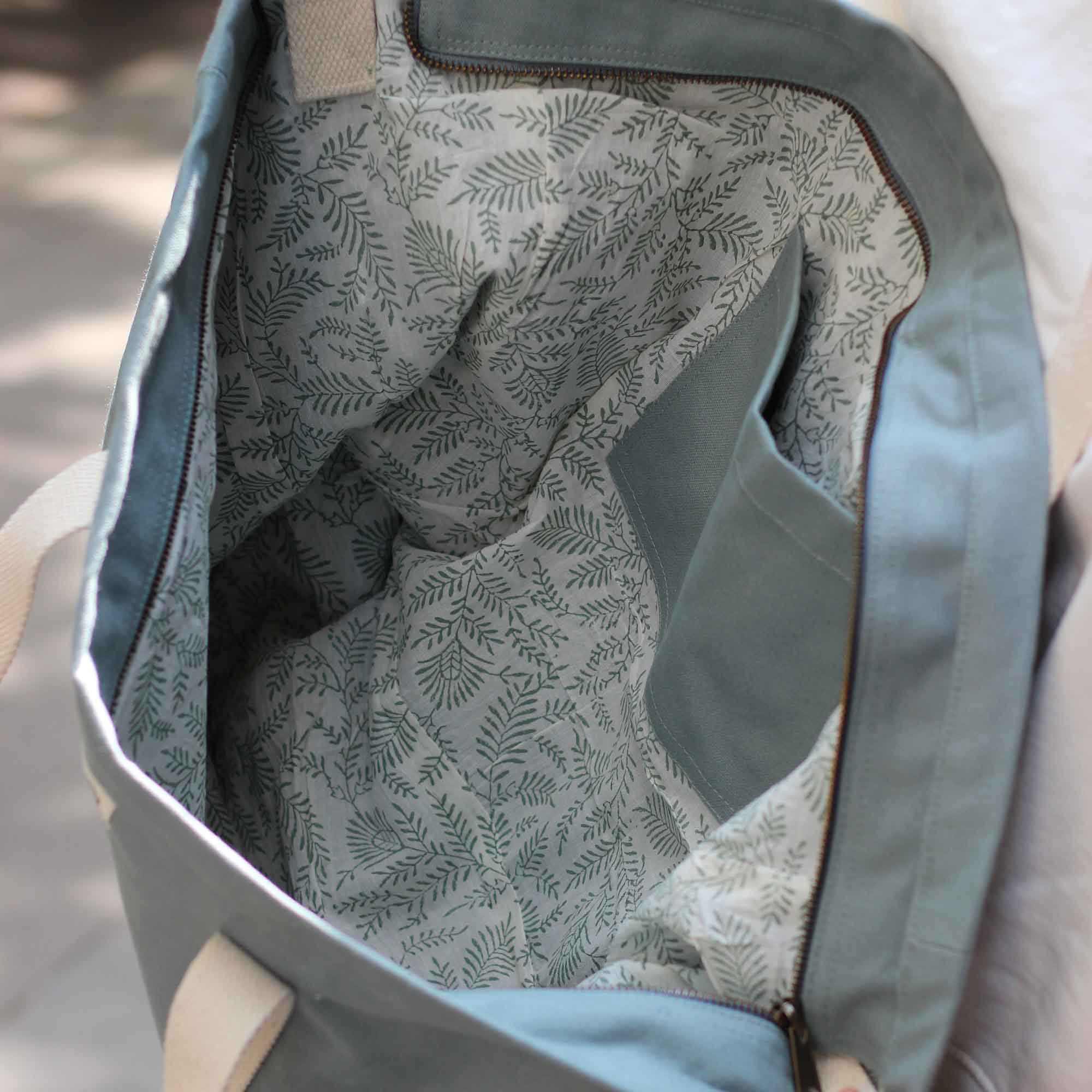 Sac weekend JEAN, avec bandoulière, vert sauge, coton bio 5