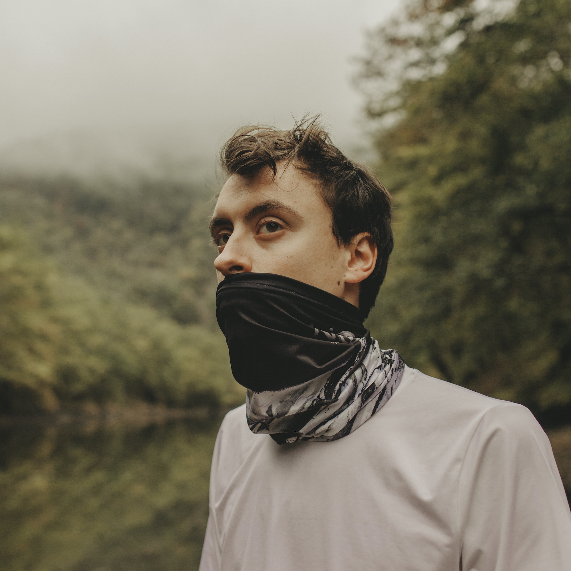 Cache-cou recyclé et made in France - mountain 4