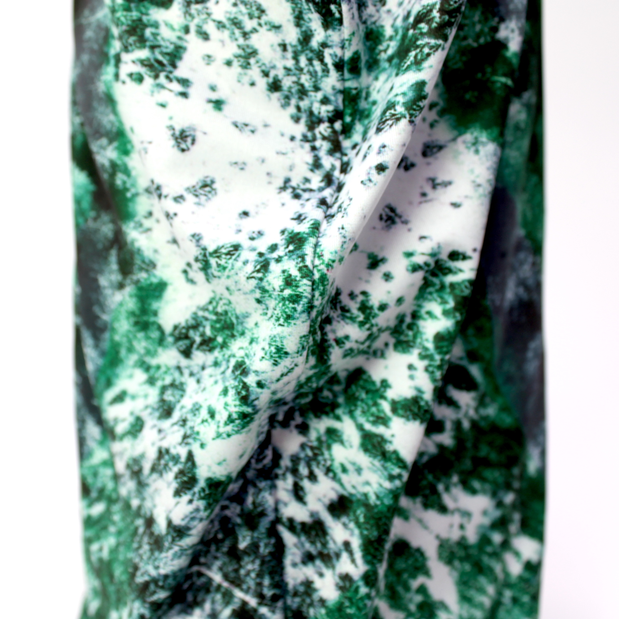 Cache-cou recyclé et made in France - forest 4