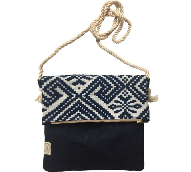 Pochette équitable bleue foncée