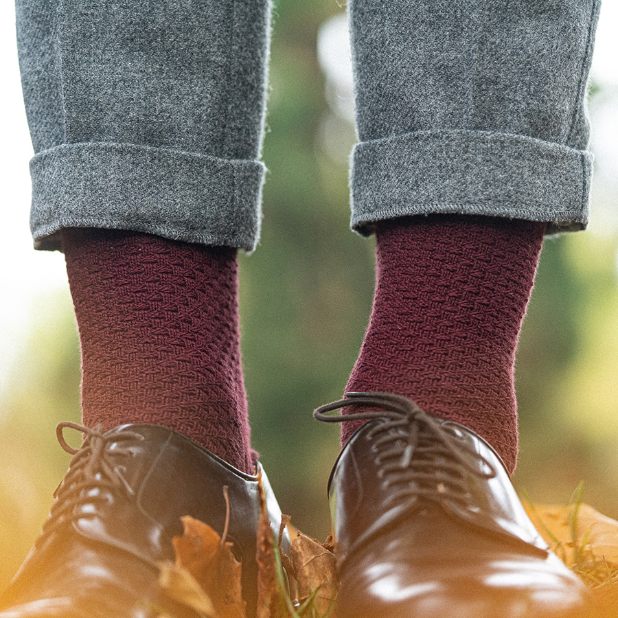 Chaussettes gaufrées bordeaux 5