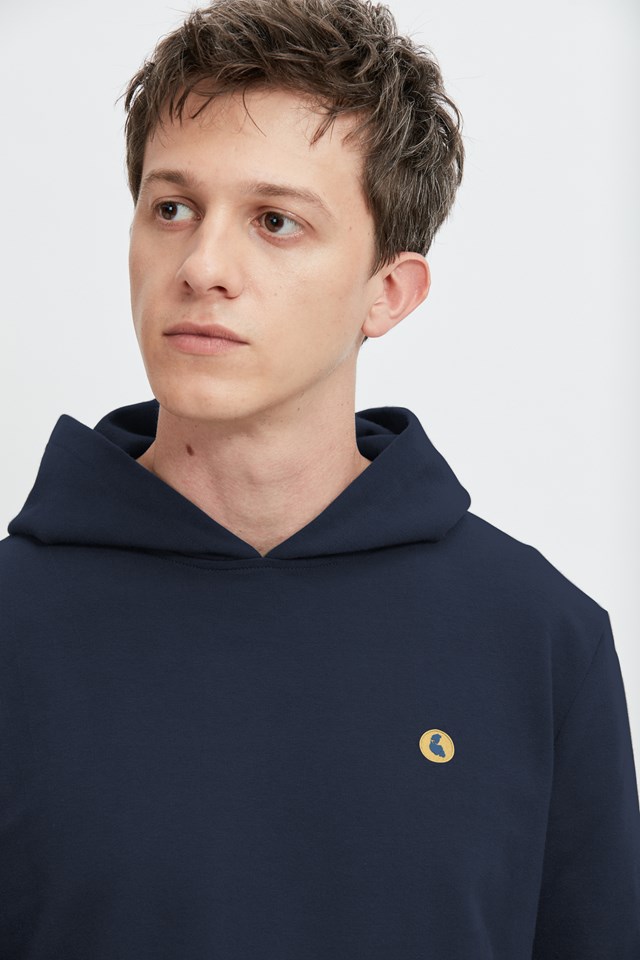 sweat-ecclo-homme-capuche-bleu-Made-in-France-et-coton-upcyclé-recyclé-dreamact-zoom