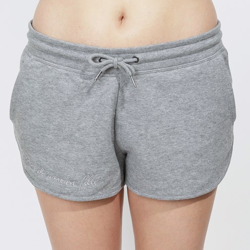 Short gris brodé en coton bio - Féminine de mère en fille