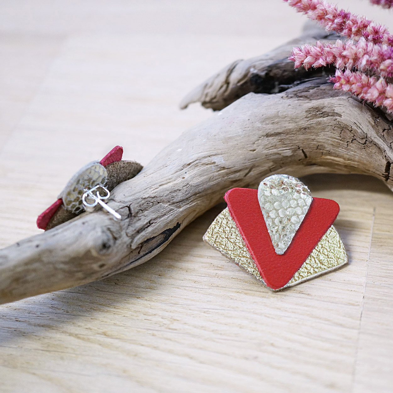 Puce d'oreilles ART DÉCO rouge 3