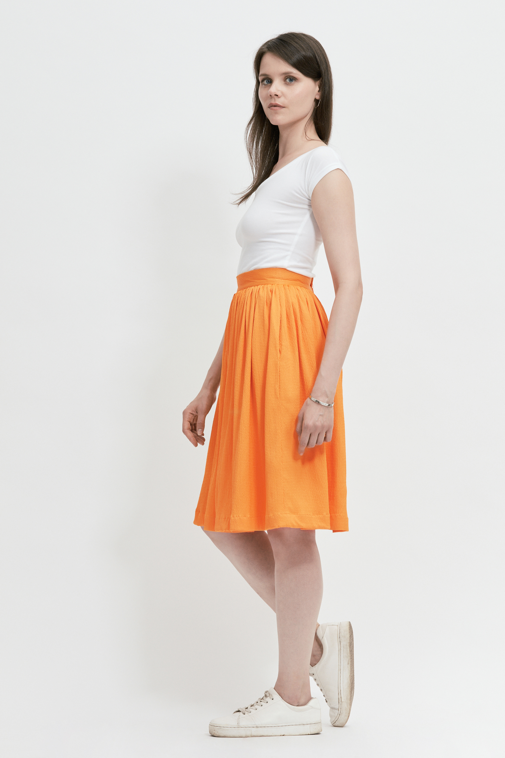 jupe-orange-ecclo-femme-Made-in-France-et-viscose-upcyclé-recyclé-dreamact-face-2