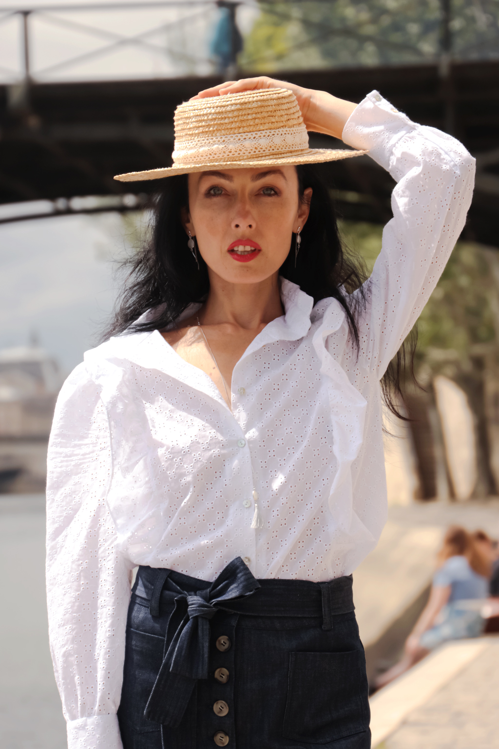 svetlana-k-paris-parisienne-chic-blouse-broderie-anglaise-coton