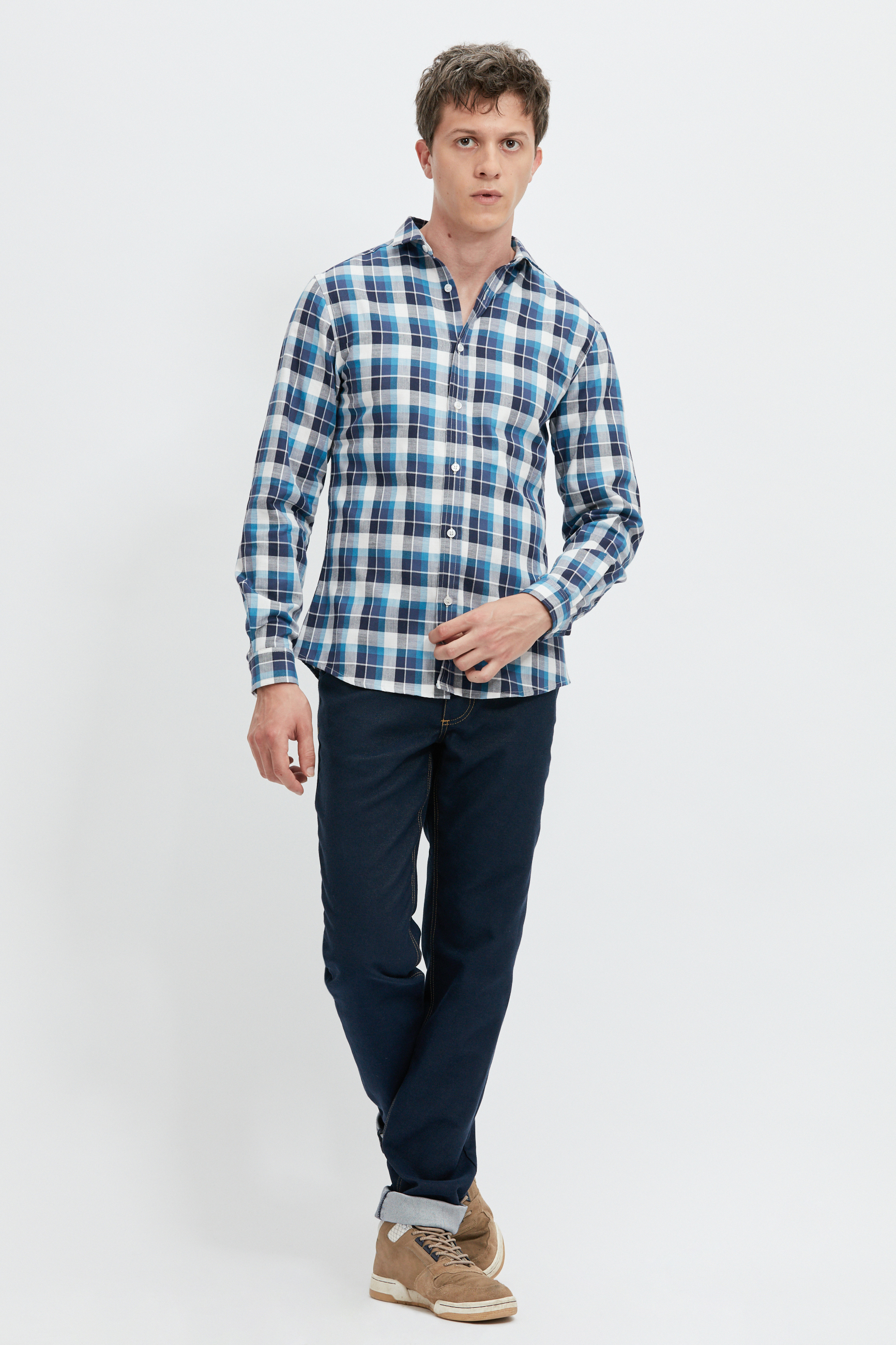 chemise-ecclo-bucheron-homme-Made-in-France-et-coton-upcyclé-recyclé-dreamact-face-1