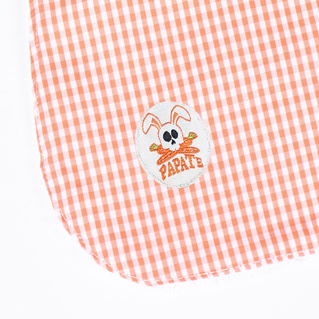 bavoir en coton bio avec enfant lop papate