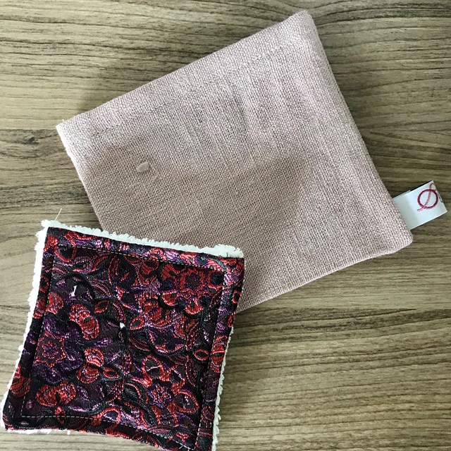 Lot de 4 coton lavable en tons de rose & leur pochette de rangement  5