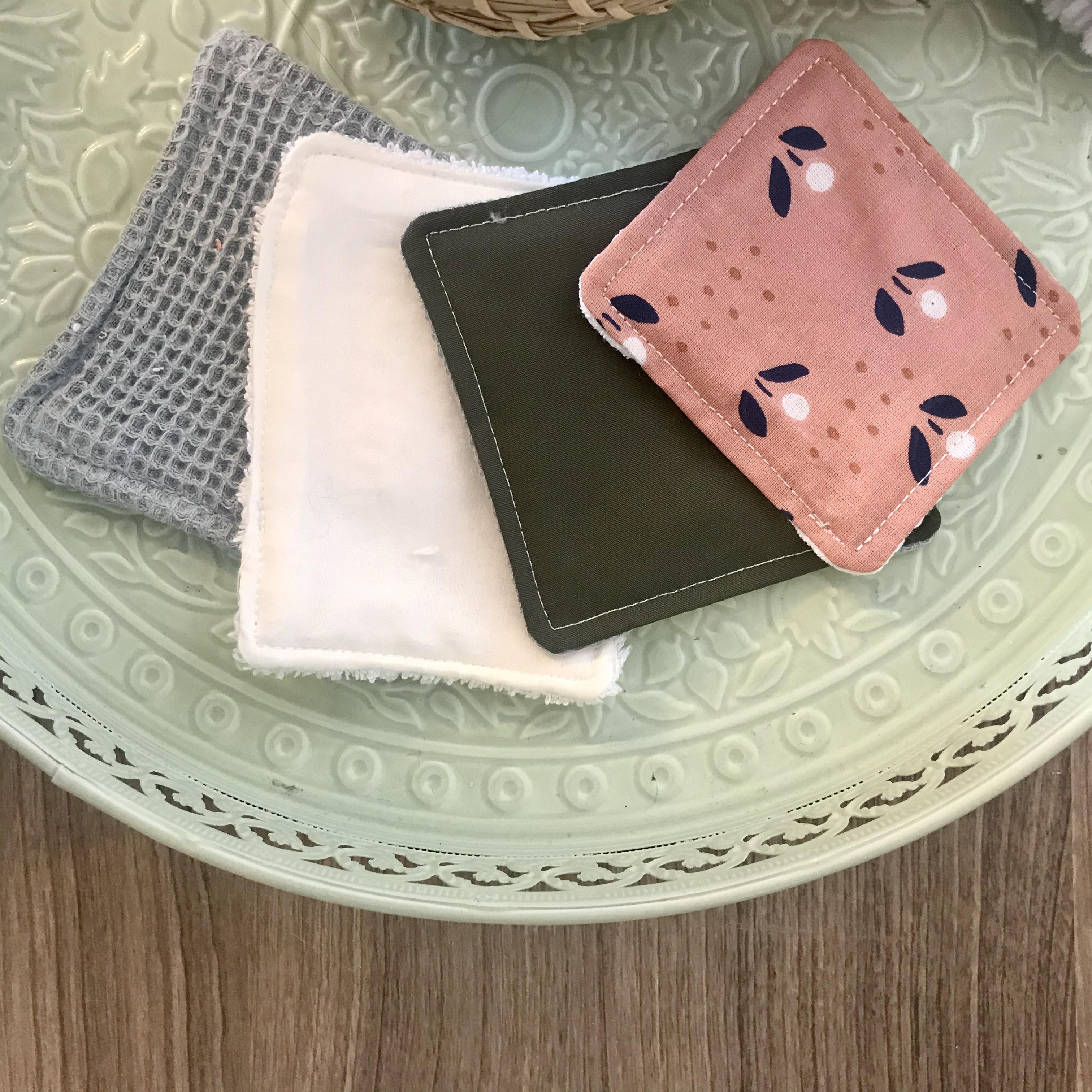 Lot 4 cotons lavables  3