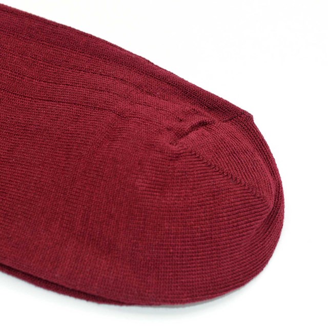chaussettes-made-in-france-montantes-mi-bas-en-fil-d-ecosse-bordeaux