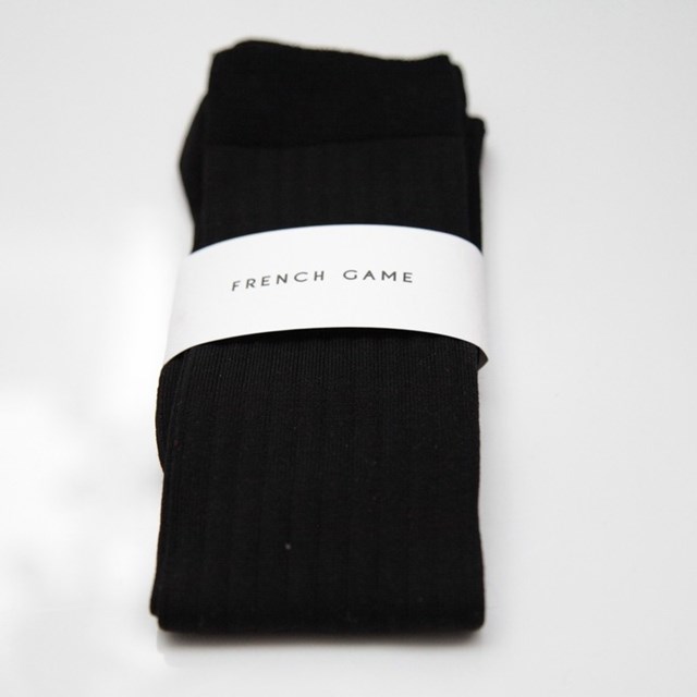 chaussettes-made-in-france-montantes-mi-bas-en-fil-d-ecosse-noir-ebene