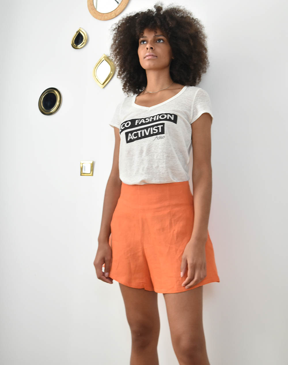 Short Zef lin Orange de Aatise devant