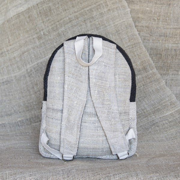 sac en chanvre éthique et écoresponsable fait main teinture naturelle