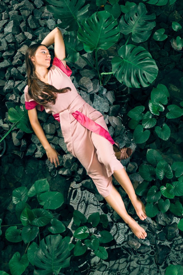 Robe Angkor Rose 5