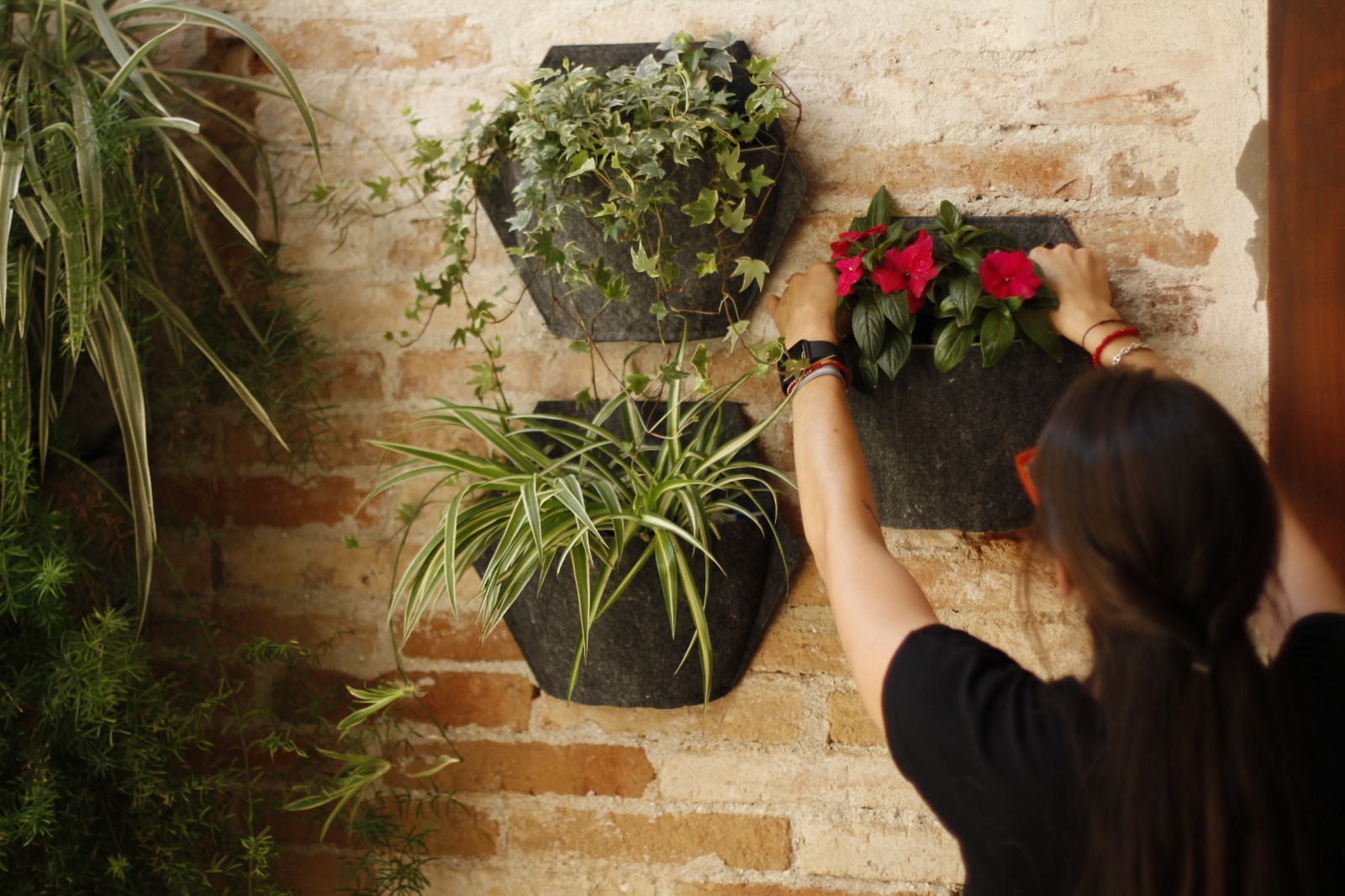 Pot mural à couverture textile 5