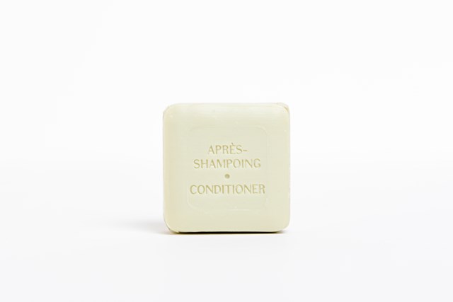 Après-shampoing solide À l'Ombre des Cyprès 5