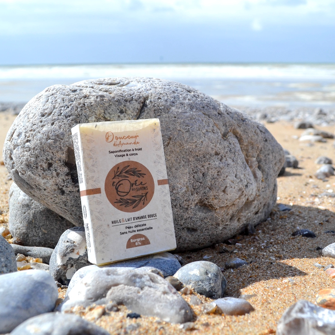 Savon solide Douceur d'Amande - Huile & Lait d'Amande Douce - 100g - Peau sensible 2