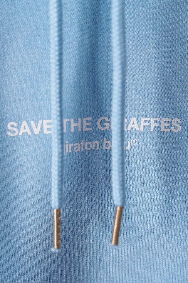 Hoodie bleu ciel "Save The Giraffes" - girafon bleu 4