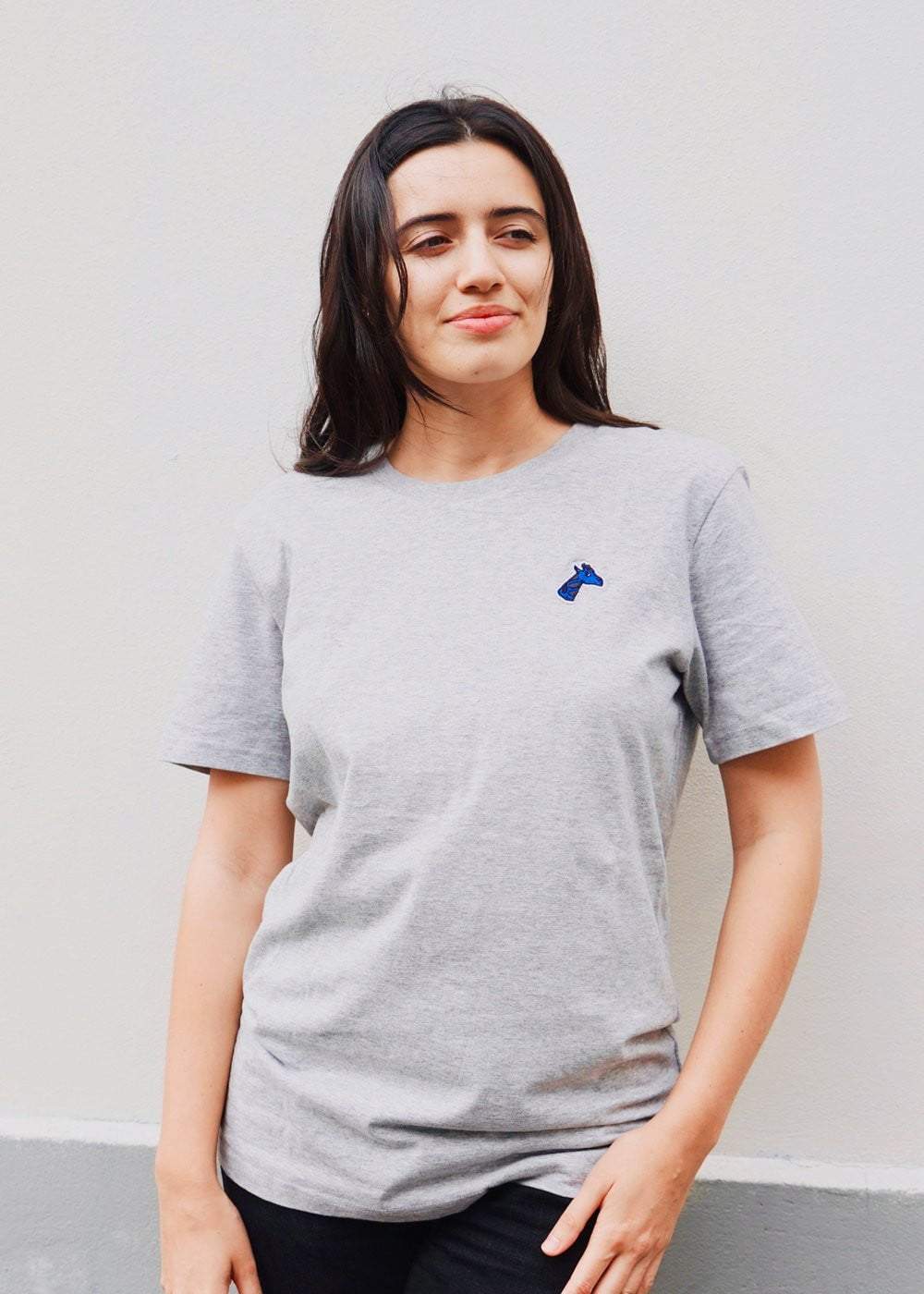 T-shirt coton bio brodé gris chiné - girafon bleu 3
