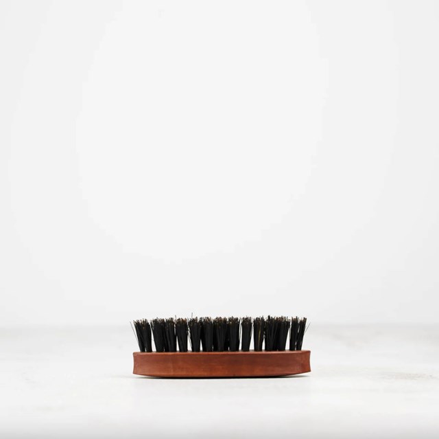 brosse-a-barbe-bivouak