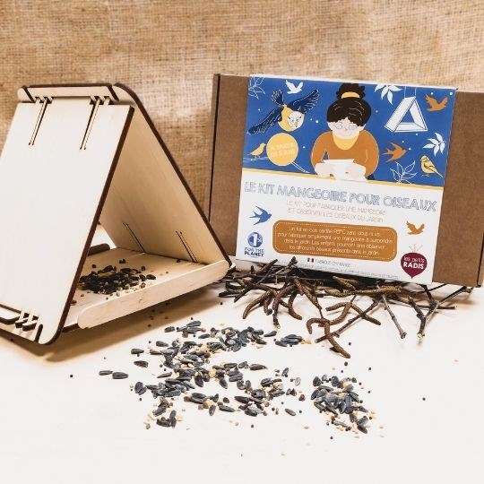 Kit mangeoire à oiseaux 5