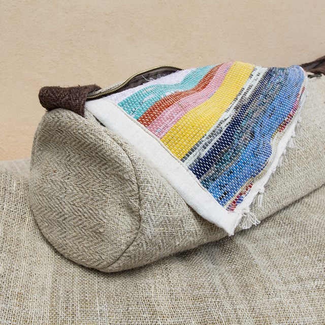 Sac de yoga écologique en chanvre upcyclé - Tishú - Vue de tapis